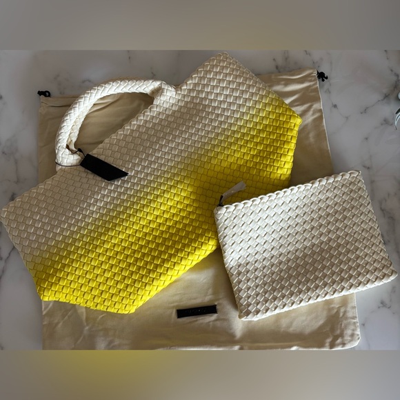 Naghedi St. Barths Medium Handwoven Dip Dyed Tote Bag with pouch. NWT - Picture 4 of 14